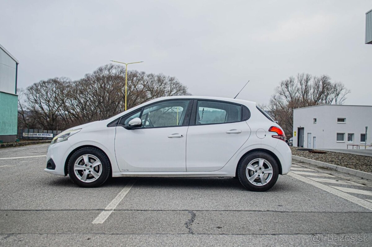 Peugeot 208 1.6 BlueHDi - 5