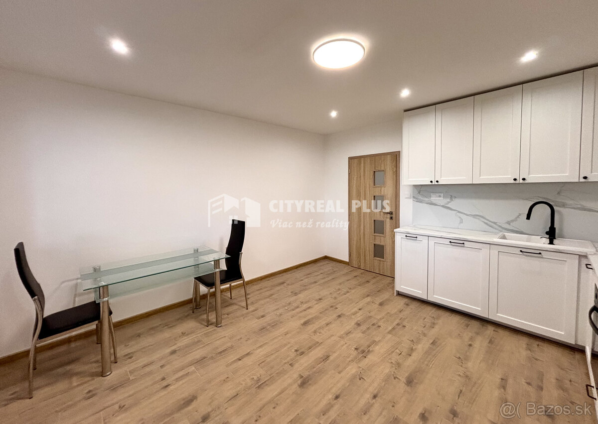 Ponúkame Vám na prenájom veľký 1 izbový byt v Nových Zámkoch - 5