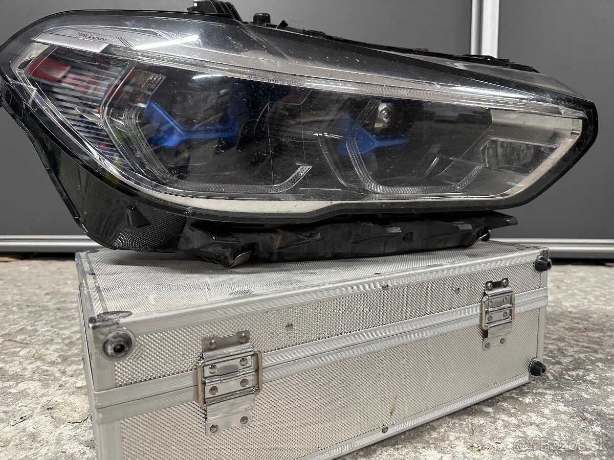 Práve svetlo BMW laser x5 - 5