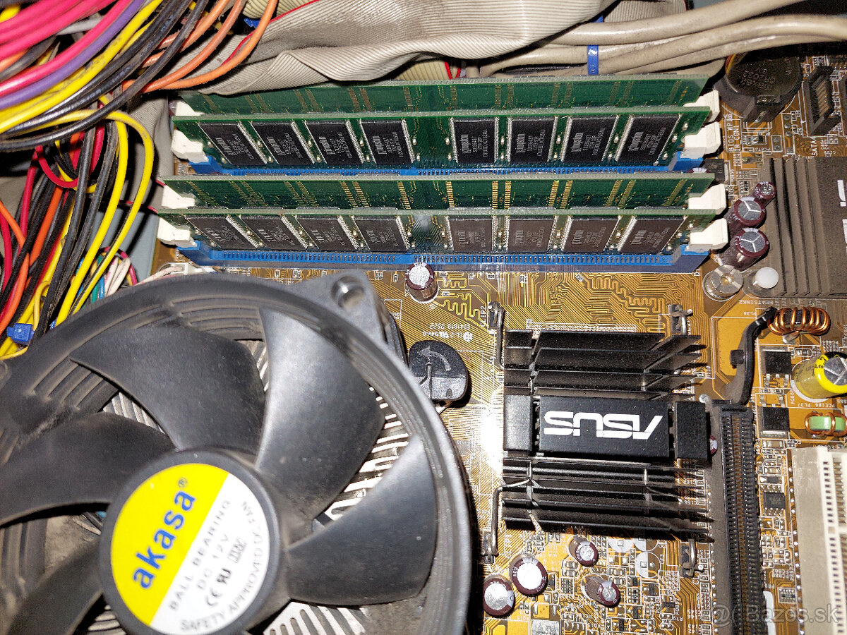 Stolný počítač ASUS P5G-TVM - 5