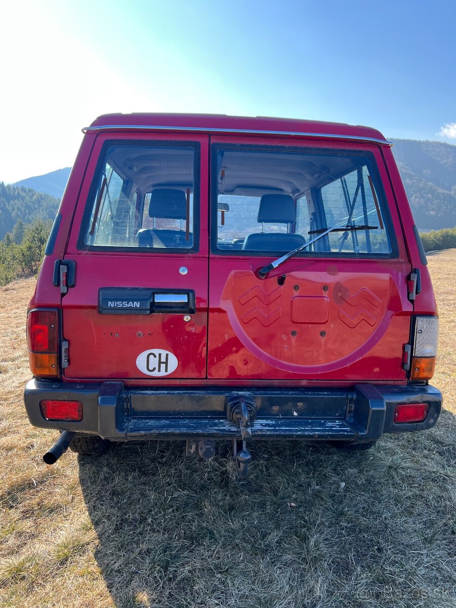 Predám Nissan patrol y60