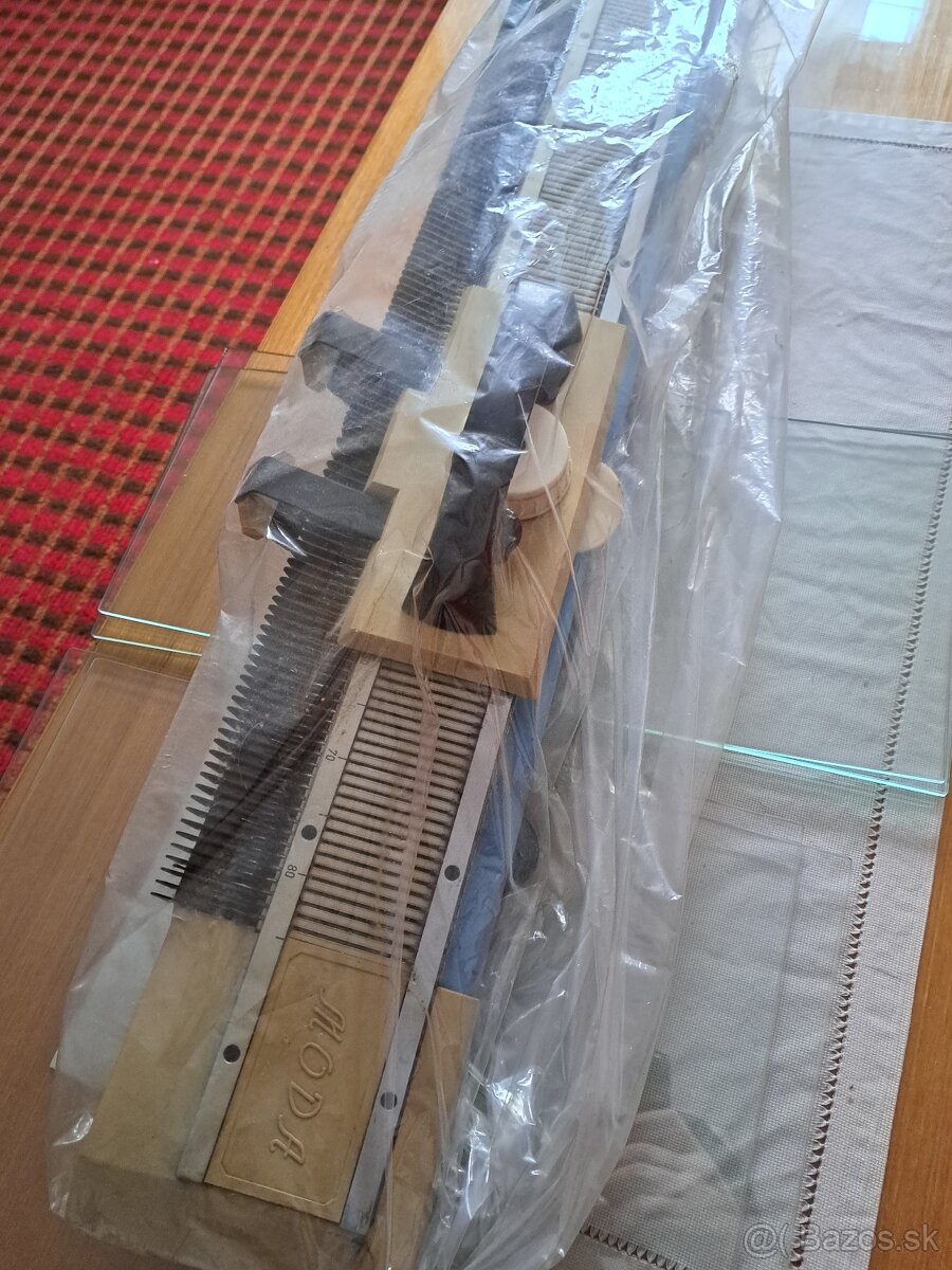 Šijaci stroj a pletací stroj - 5