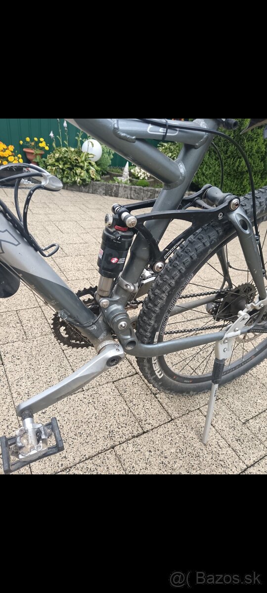 predám horský bicykel Trek - 5