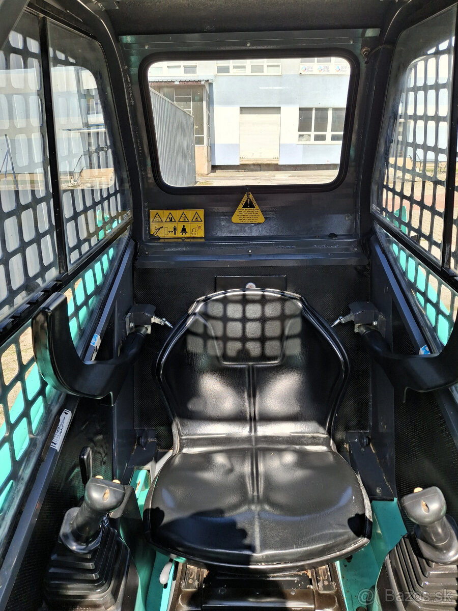 Šmykový nakladač IHI AS12 - 5