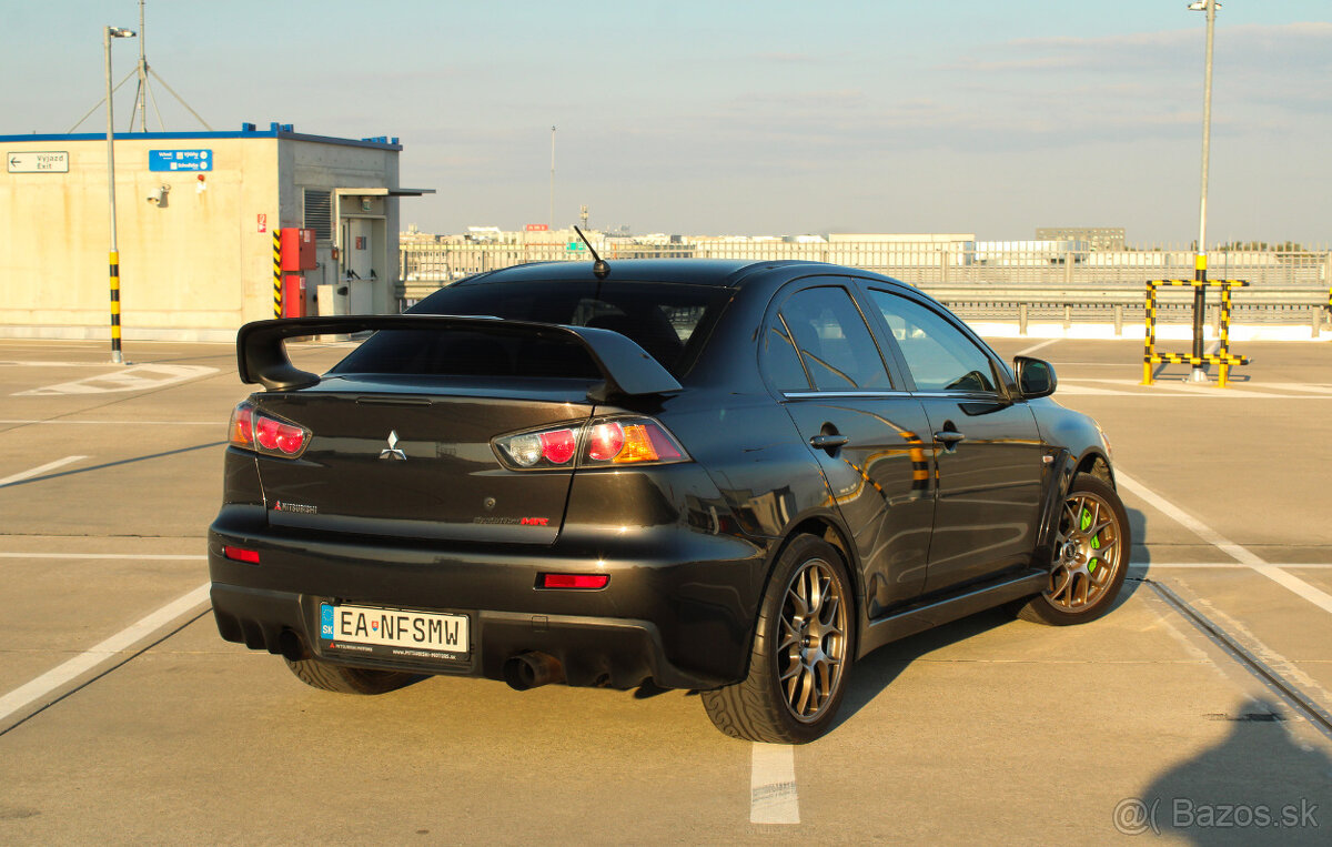 Mitsubishi Lancer EVO X 2.0 MIVEC Turbo 4WD TC-SST 4WD MR - 5