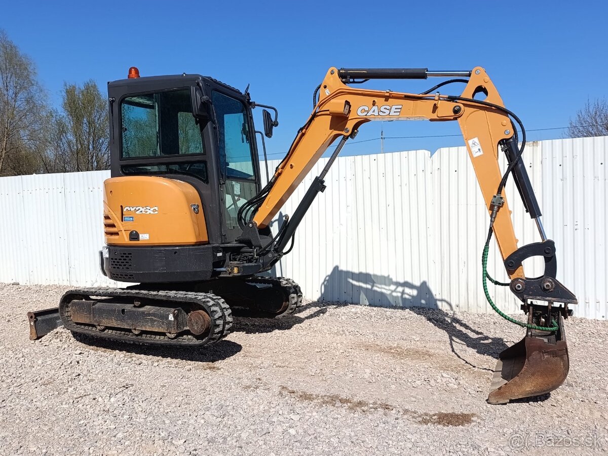 Pásový minibagr CASE CX 26C - 5