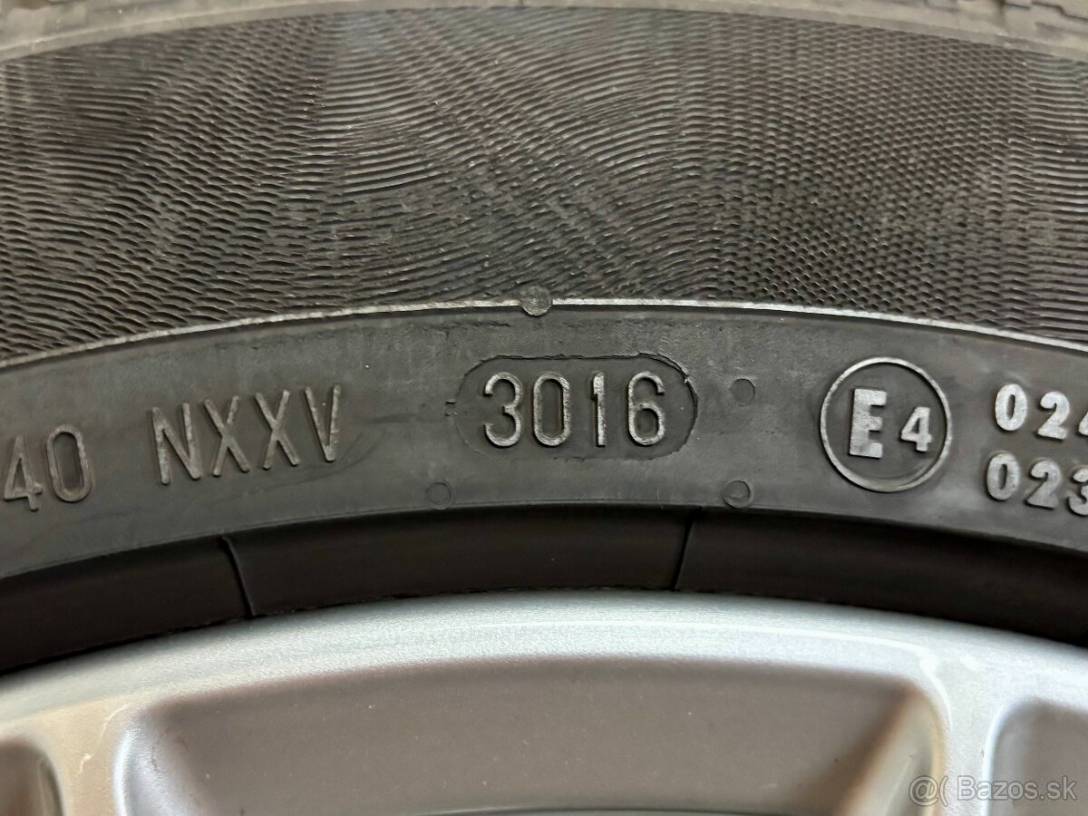 AUDI č. 8-Zimna sada 225/50 R17 - 5