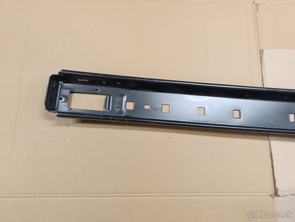 Výstuha predného nárazníka VW Jetta, Golf II - 5