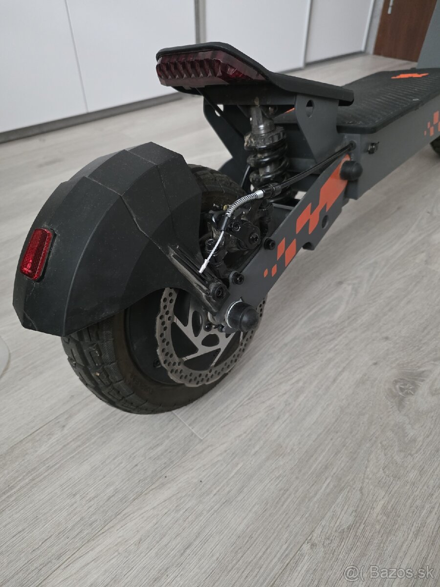 Kukirin G2 - elektrická kolobežka - 5