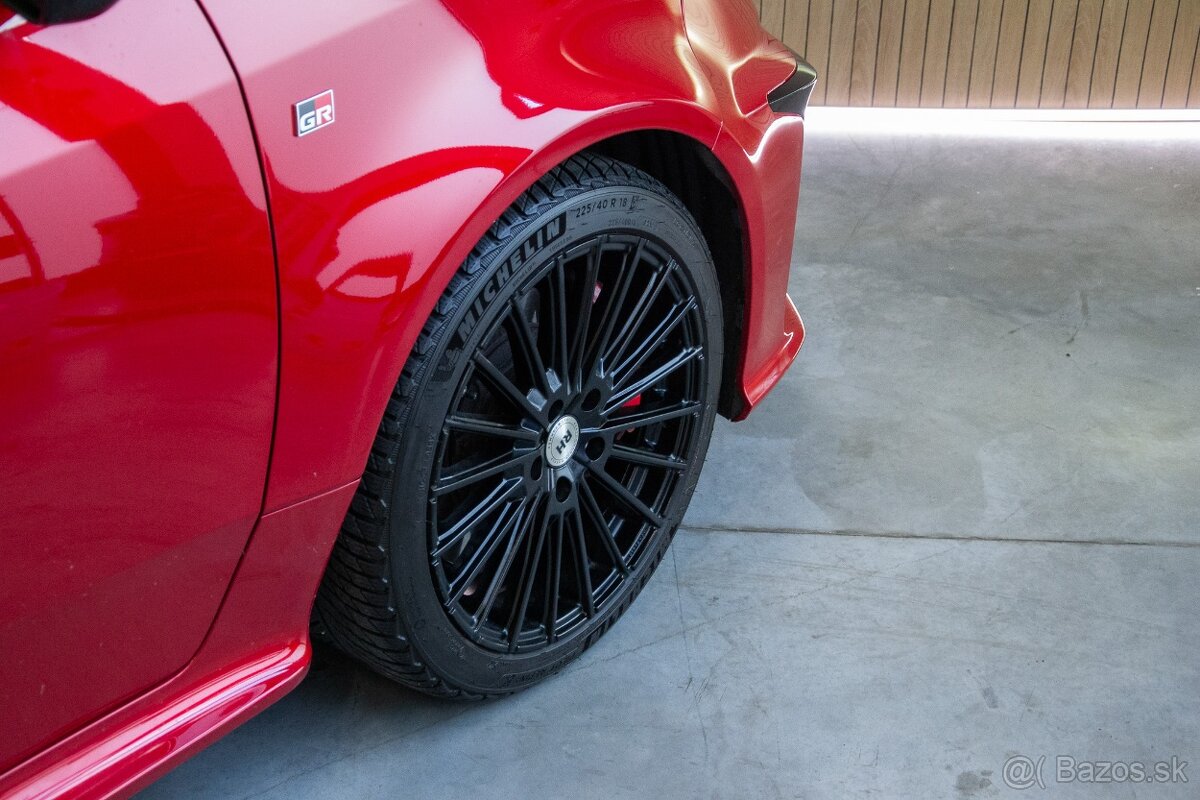 Toyota Yaris 1.6 Turbo GR Four 4WD Dynamic - 5