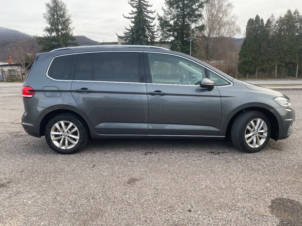 Volkswagen Touran 1.6 TDI DSG7 - 5