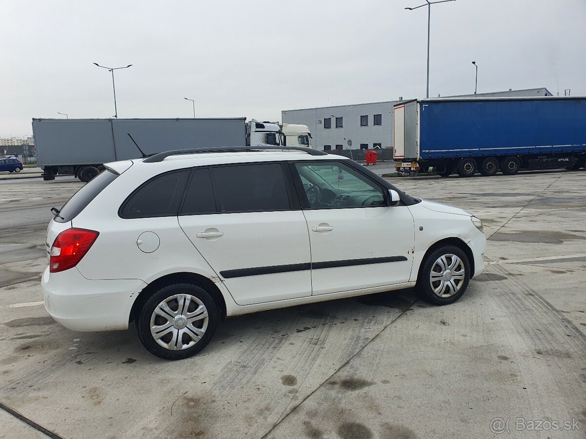 Skoda fabia 2 1,6 TDI - 5