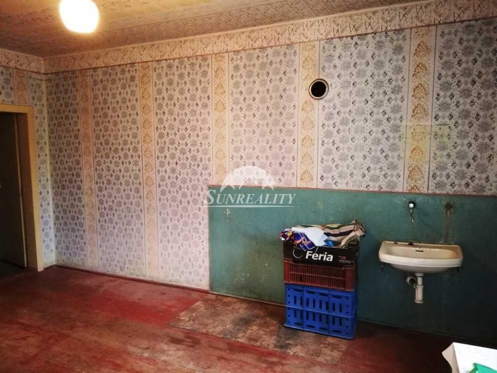 Predám rodinný dom - Veľké Ludince - 5