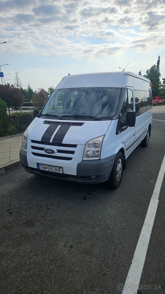 Kúpim lavicu na Ford transit bus - 5