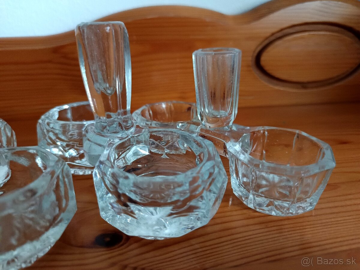 Ponúkam za 2,50€/ kus retro sklenené koreničky - 5