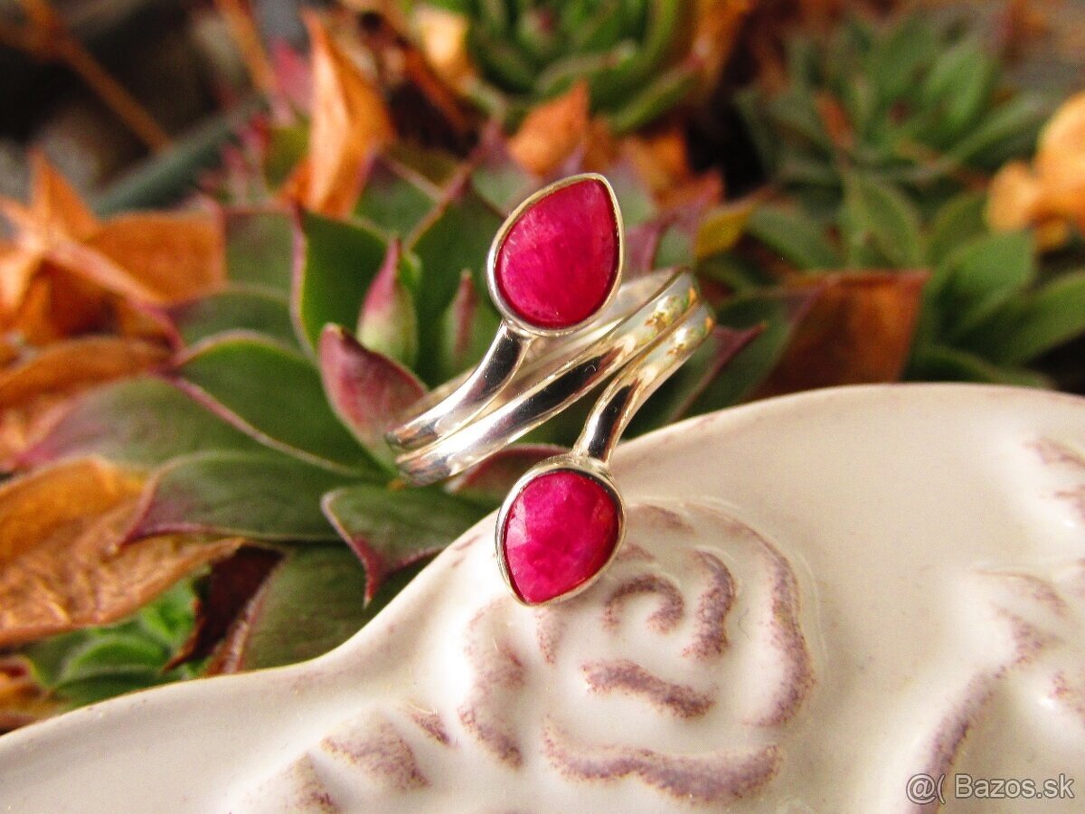 Ponúkam krásny dámsky strieborný prsteň. - 5