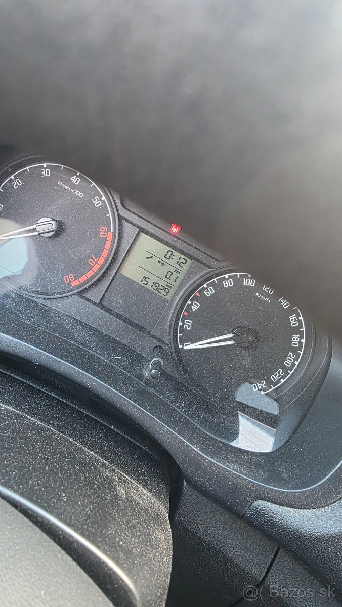 ŠKODA FABIA II 1.2i - 5