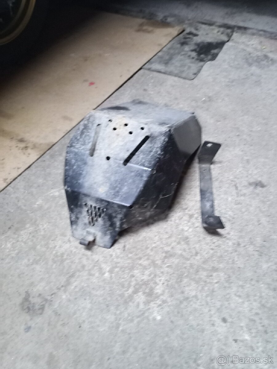 Kryt motora v-strom dl650 - 5