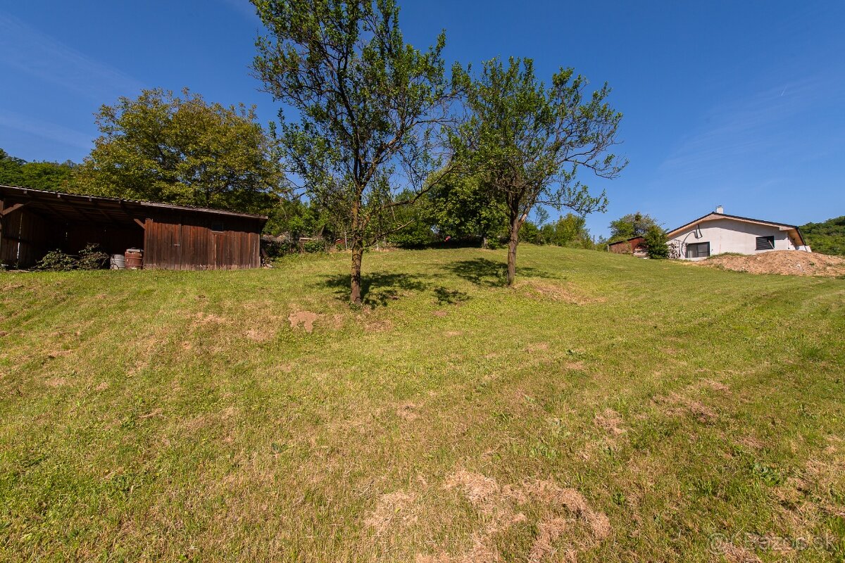 Exkluzívny pozemok – Stará Dúbrava | Slnečný, tichá ulica - 5