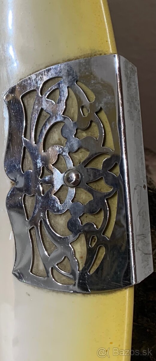 porcelánová tácka s kovovými úchytmi – - 5