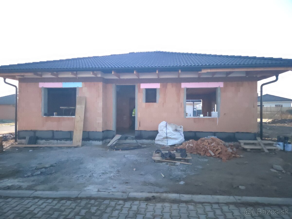 NA PREDAJ - 4izbový Rodinný dom Modra - 5