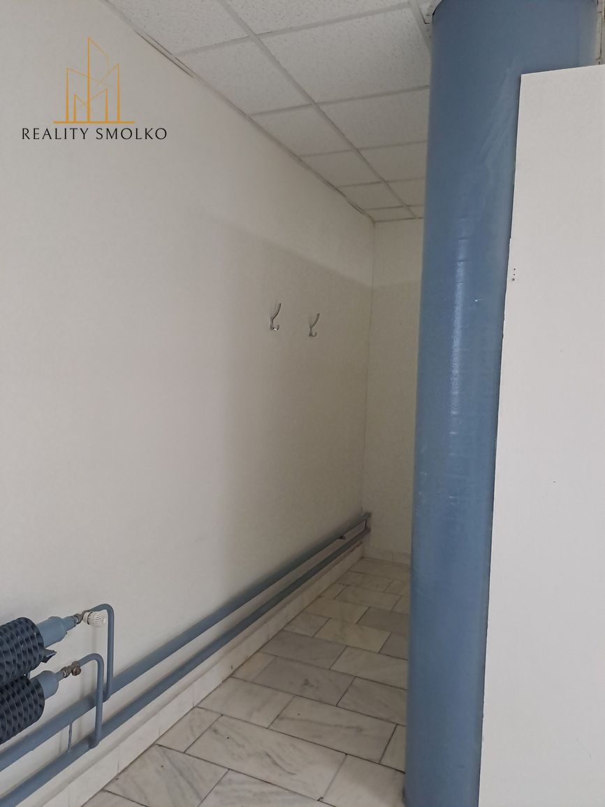 Prenájom kancelárskeho priestoru na Námestí slobody v Humenn - 5