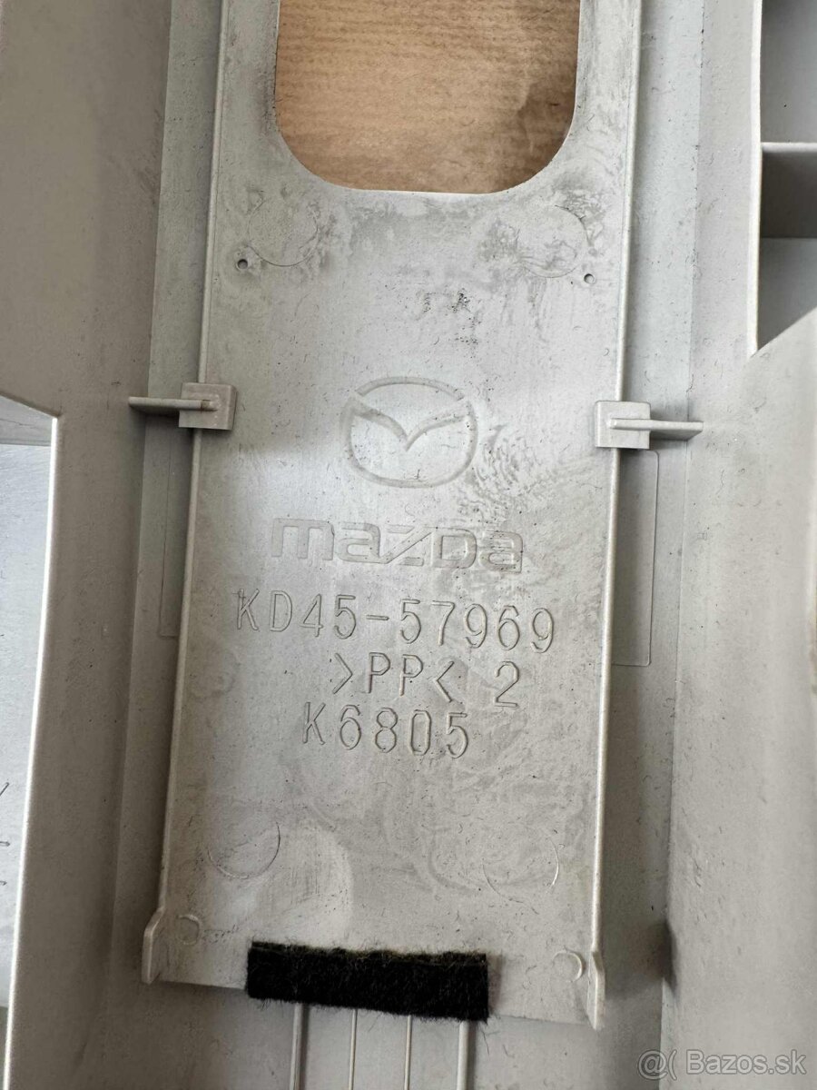 Mazda CX5 II plasty interiéru - 5