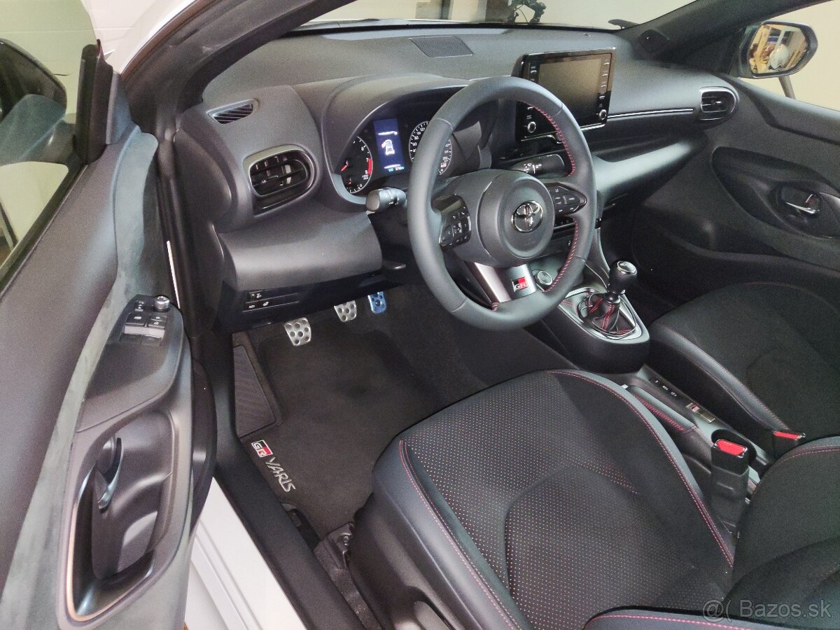 Toyota GR Yaris - 5