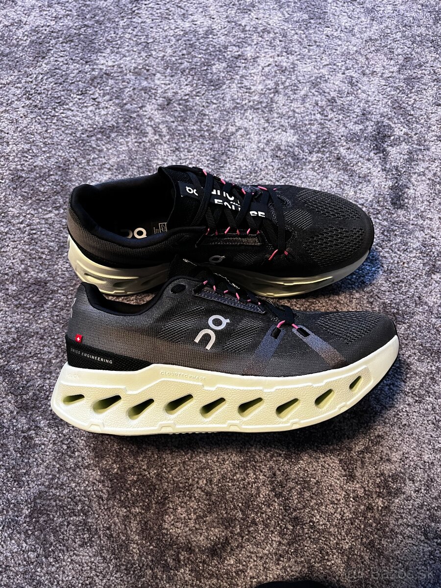 17x boty On Running Cloud vel 44 - 44,5 - 45 - 5