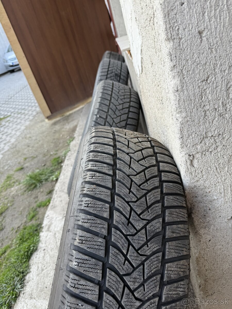 Zimné pneumatiky 215/60/r16 - 5