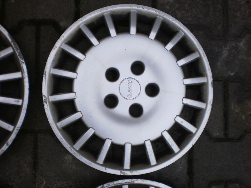 Puklice Saab Opel 5x110 R15 4ks - 5