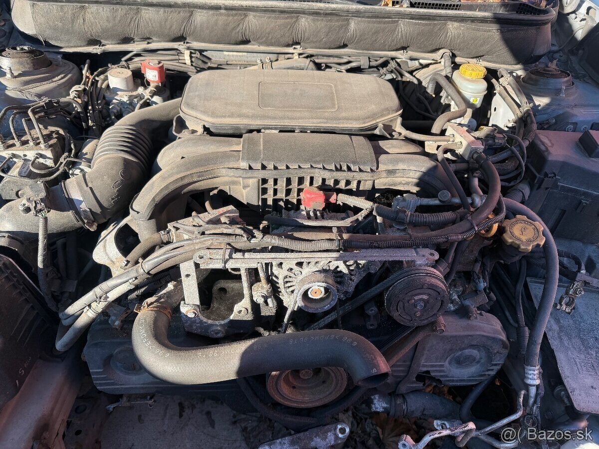 Rozpredam Subaru Legacy V 2.5i AWD - 5