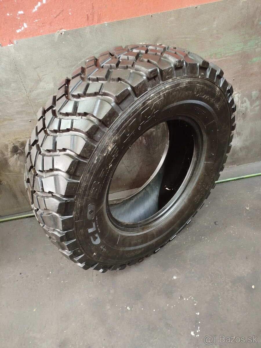 Predám offroad rezervu 265/70 R16 12.4mm