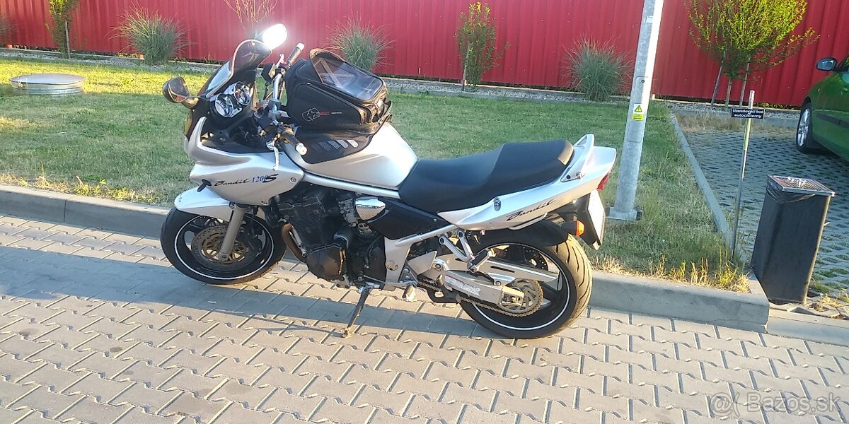 Suzuki GSF 1200 S - 5