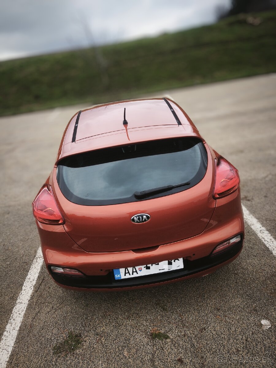 Kia pro ceed 1,4 benzín - 5