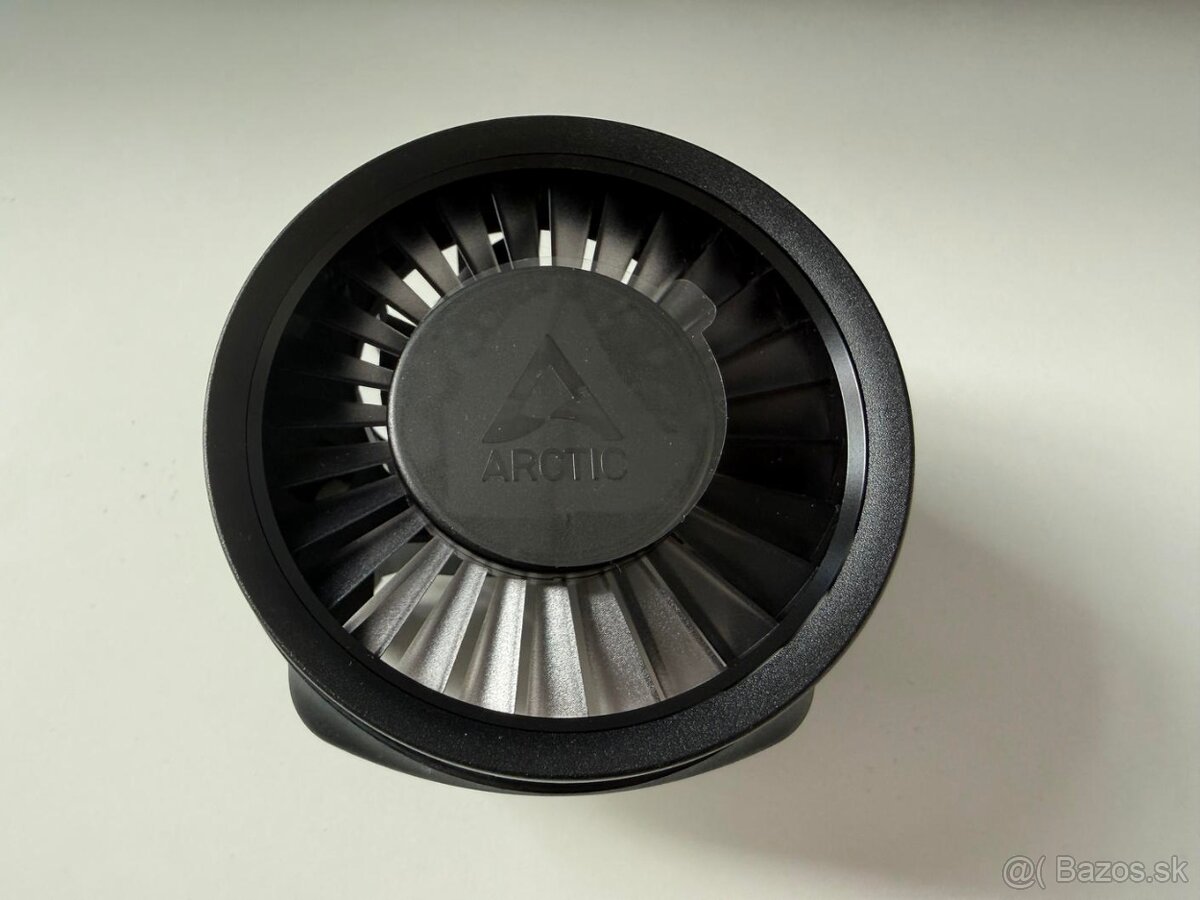 ARCTIC Liquid Freezer III Pro 360 čierna - 5