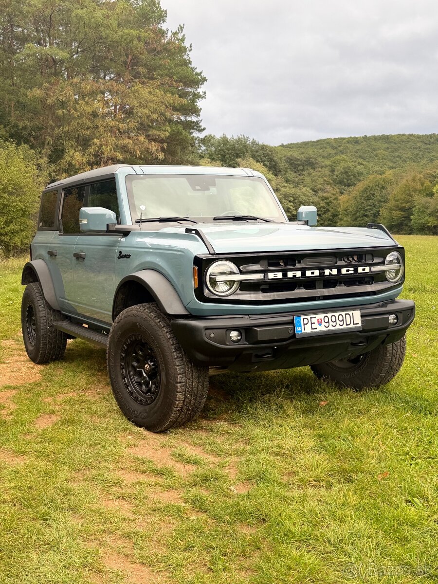 Ford Bronco 2.7 V6, 2023 – 38 000 km, top stav a výbava - 5