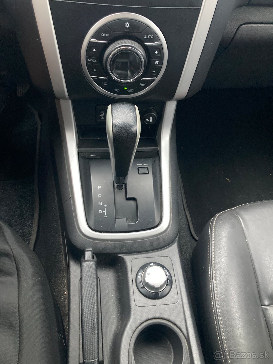 Isuzu D-max 2,5 Twin D 120 kW automat