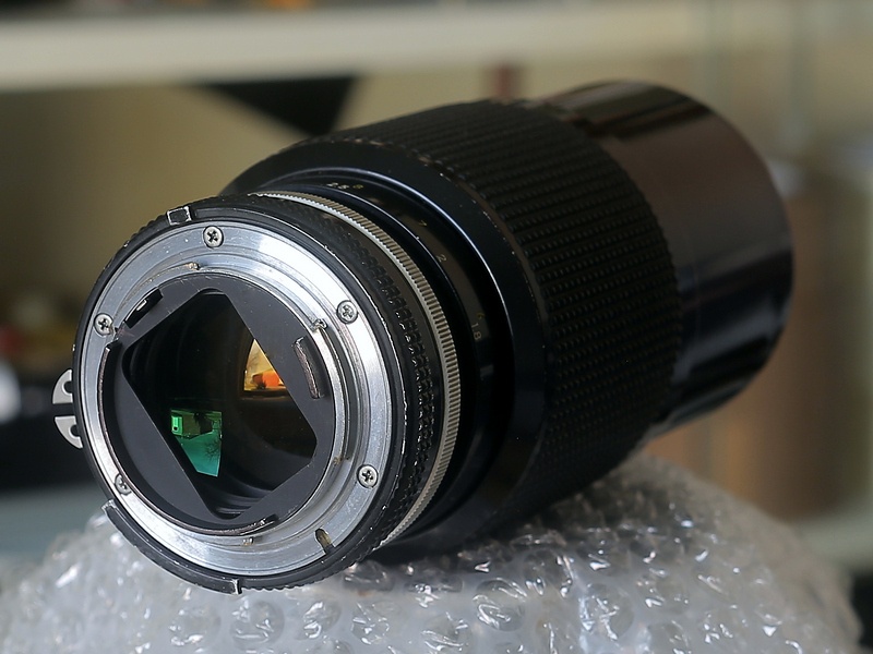 Zoom-Nikkor 80-200mm / F4,5 / Nikon F - 5