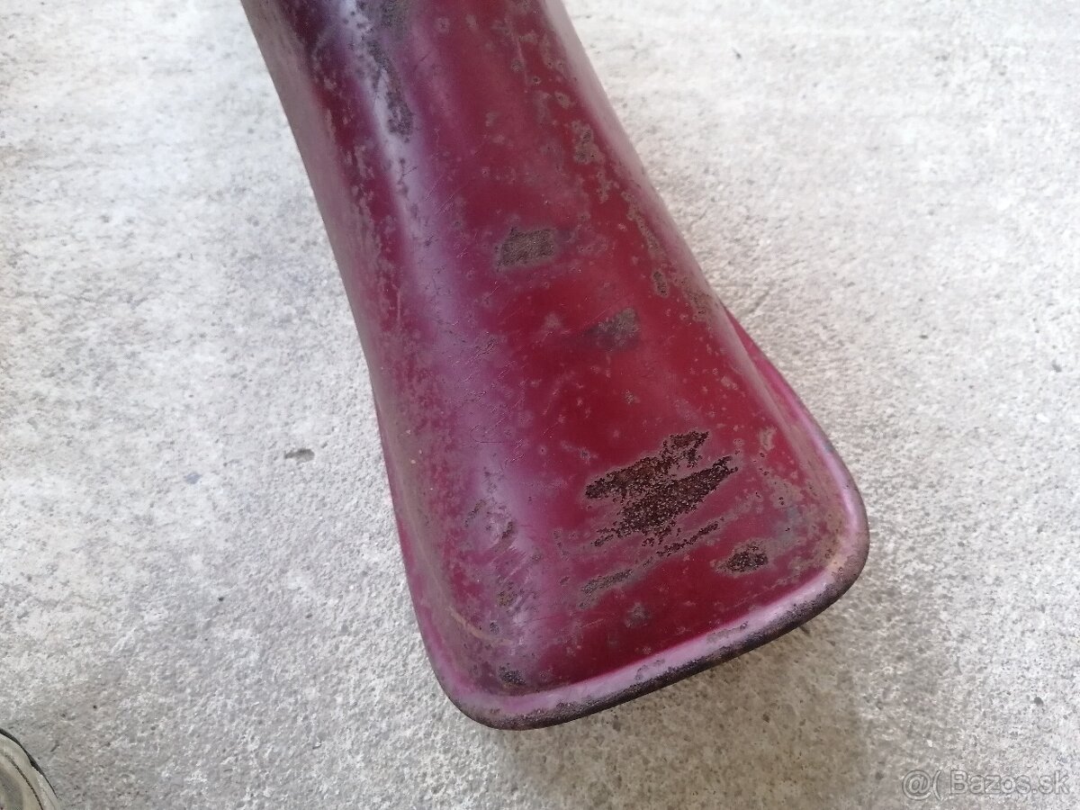 Predám predný blatník na Jawa 555 - 5