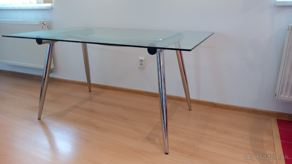 Jedálenský stôl - 5