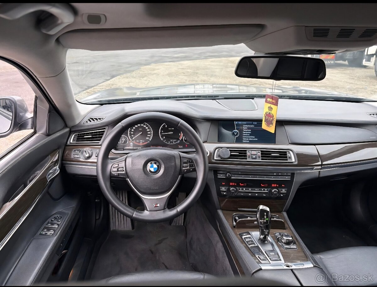 🚗Predám BMW 7 f01 730d - 180kw - 5
