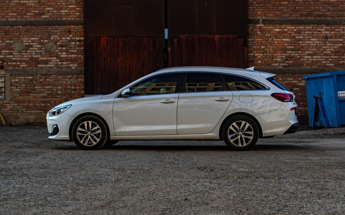 Hyundai i30 CW 1.6 CRDi 136 Style 7DCT - 5