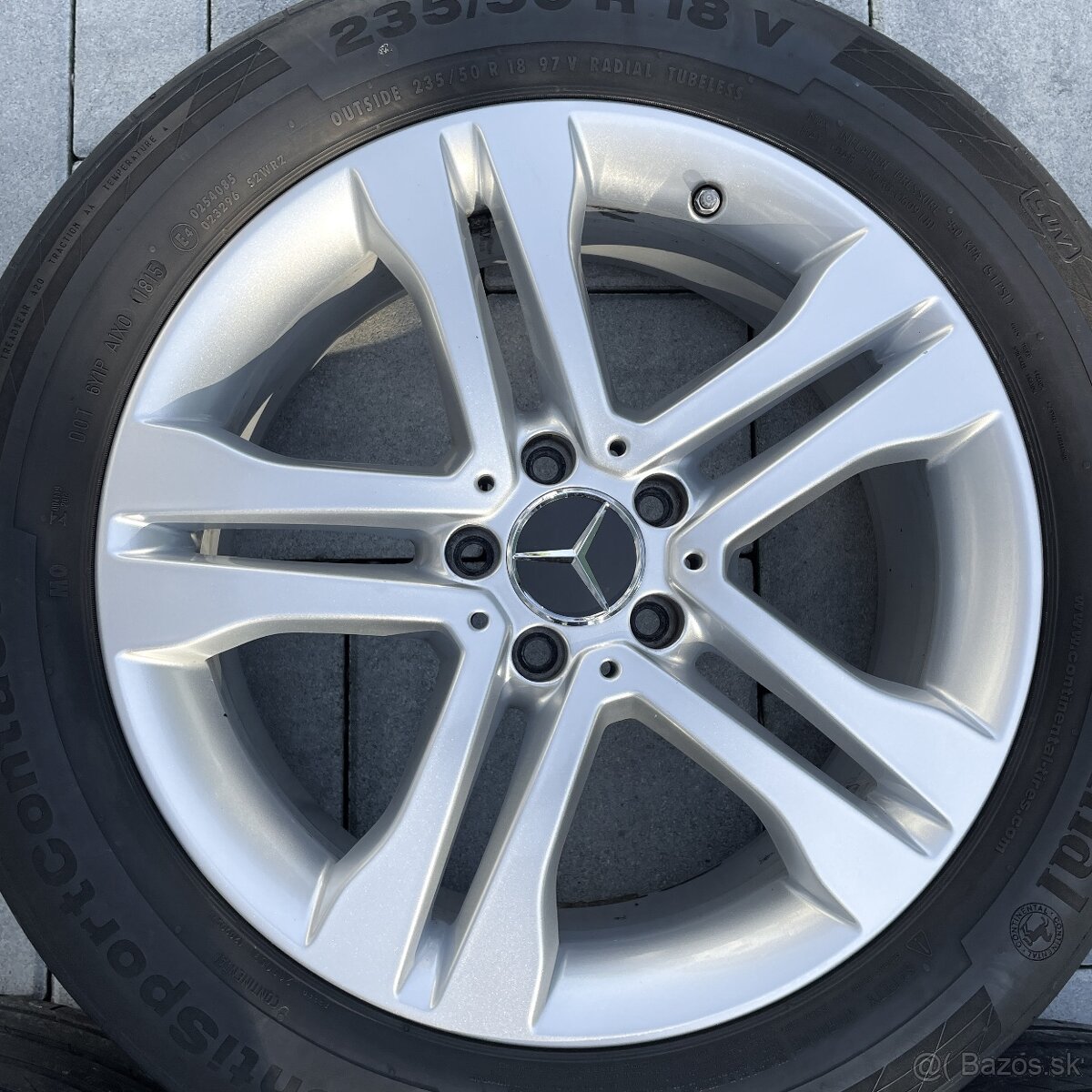 18" elektrony orig. MERCEDES GLA - 5