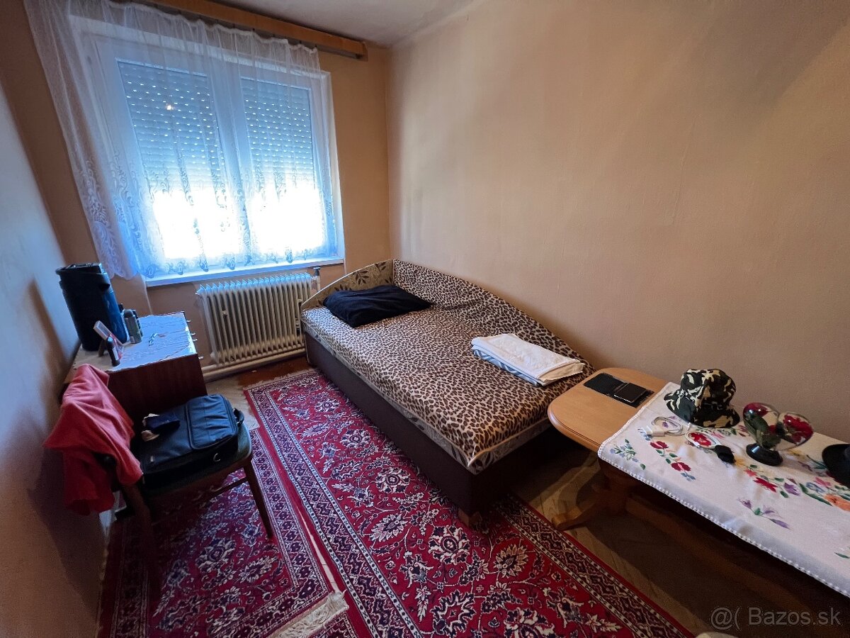 Na predaj 3 izbový tehlový byt, Dvory nad Žitavou - 5