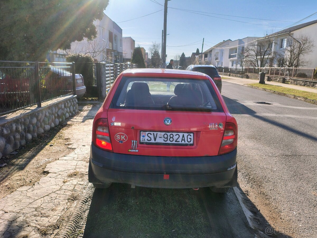 Skoda fabia 1.4 44kw - 5