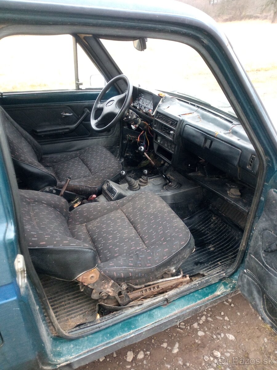 Lada niva 1.7 4x4 - 5