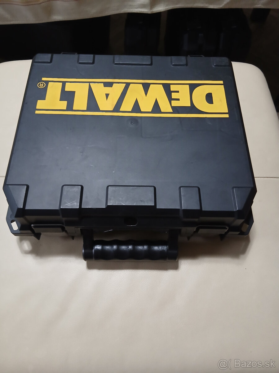 Predam Novy Dewalt DC 725KB - 5