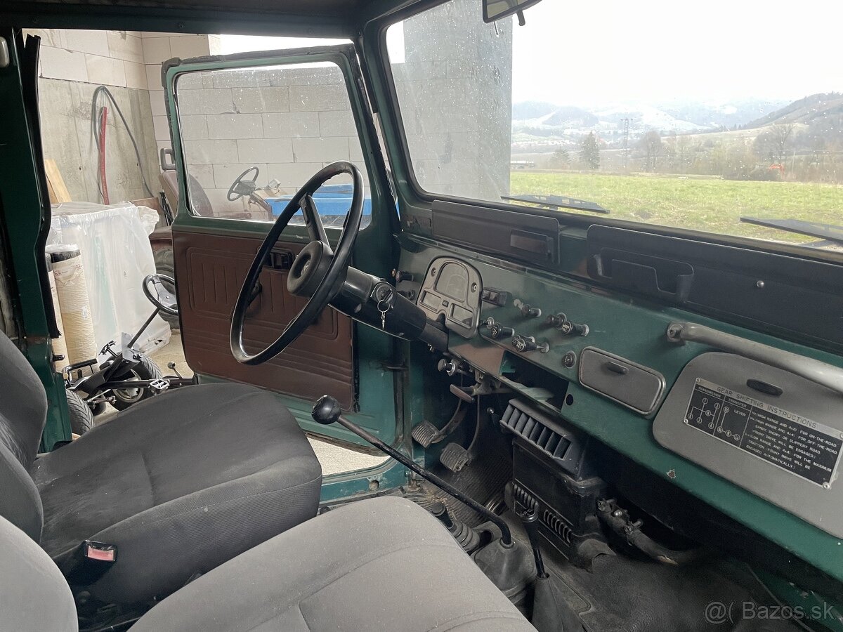Toyota land cruiser bj43