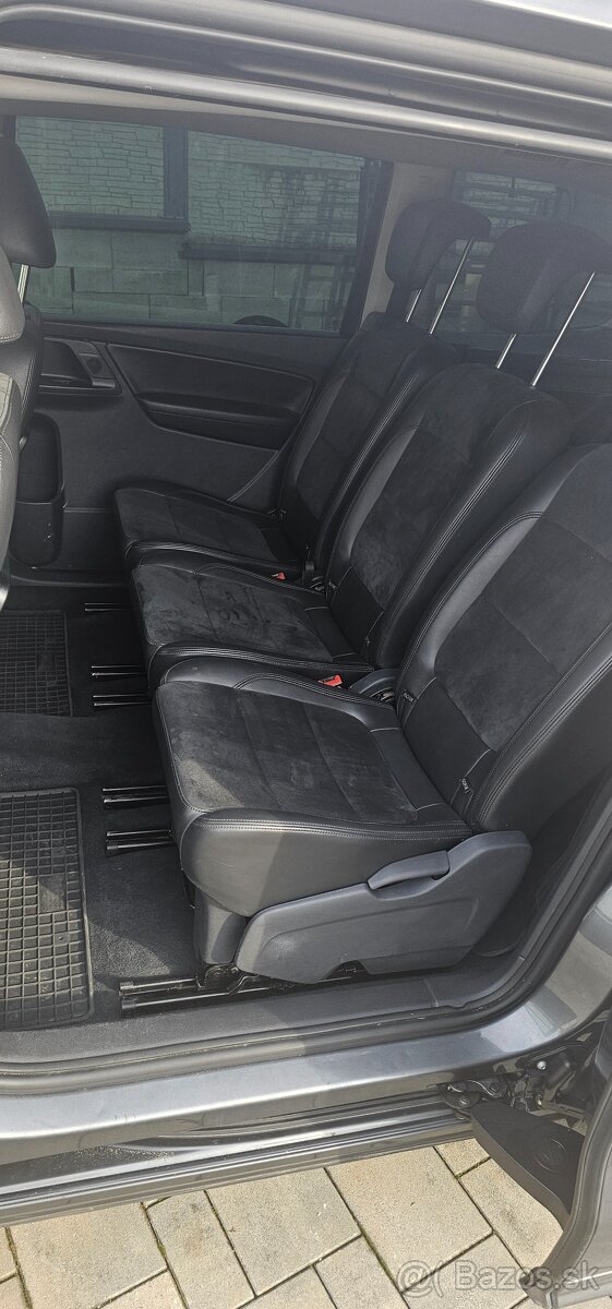 Predám VW Sharan 2.0 TDI DSG - 5